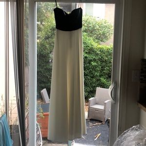 Black and white prom dress. Jump Apparel size 1/2